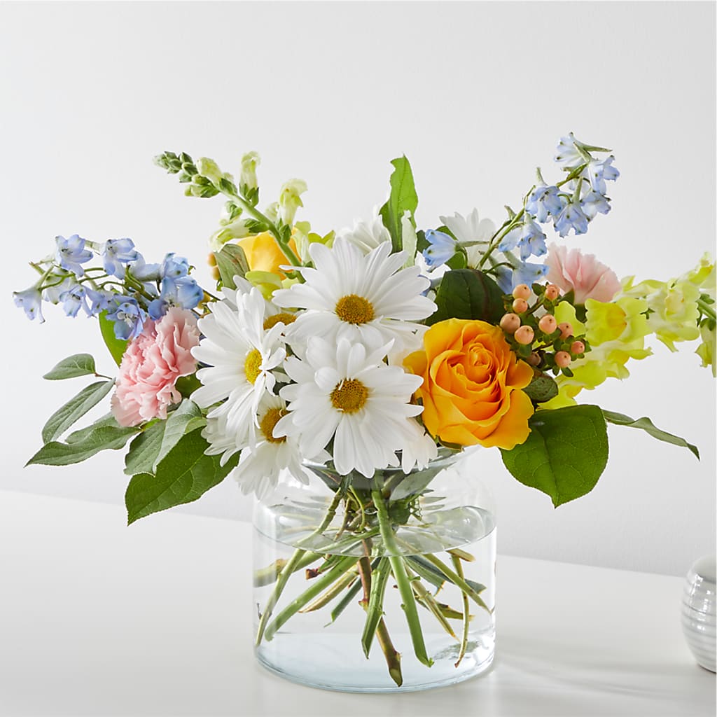 Sun Salutation Bouquet – Forsberg Flowers Of Marquette Llc, Marquette MI