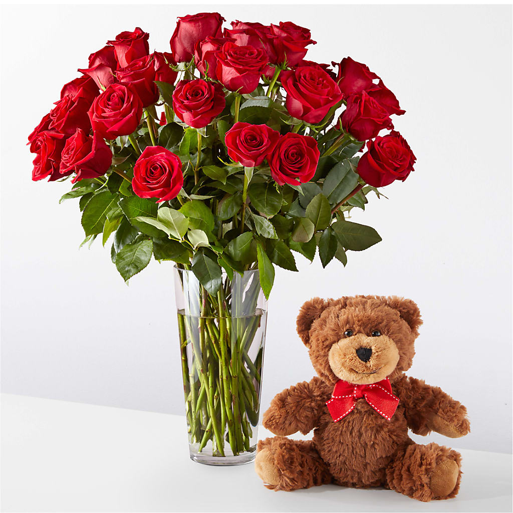 Romantic Long Stem Red Rose Bouquet Bundles – Forsberg Flowers Of Marquette Llc, Marquette MI