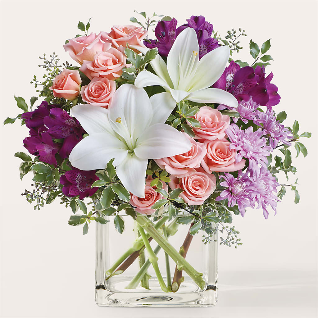 Mani Pedi Bouquet – Forsberg Flowers Of Marquette Llc, Marquette MI