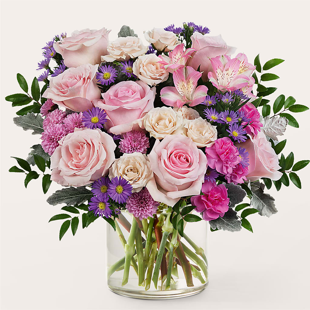 Light as a Feather Bouquet – Forsberg Flowers Of Marquette Llc, Marquette MI