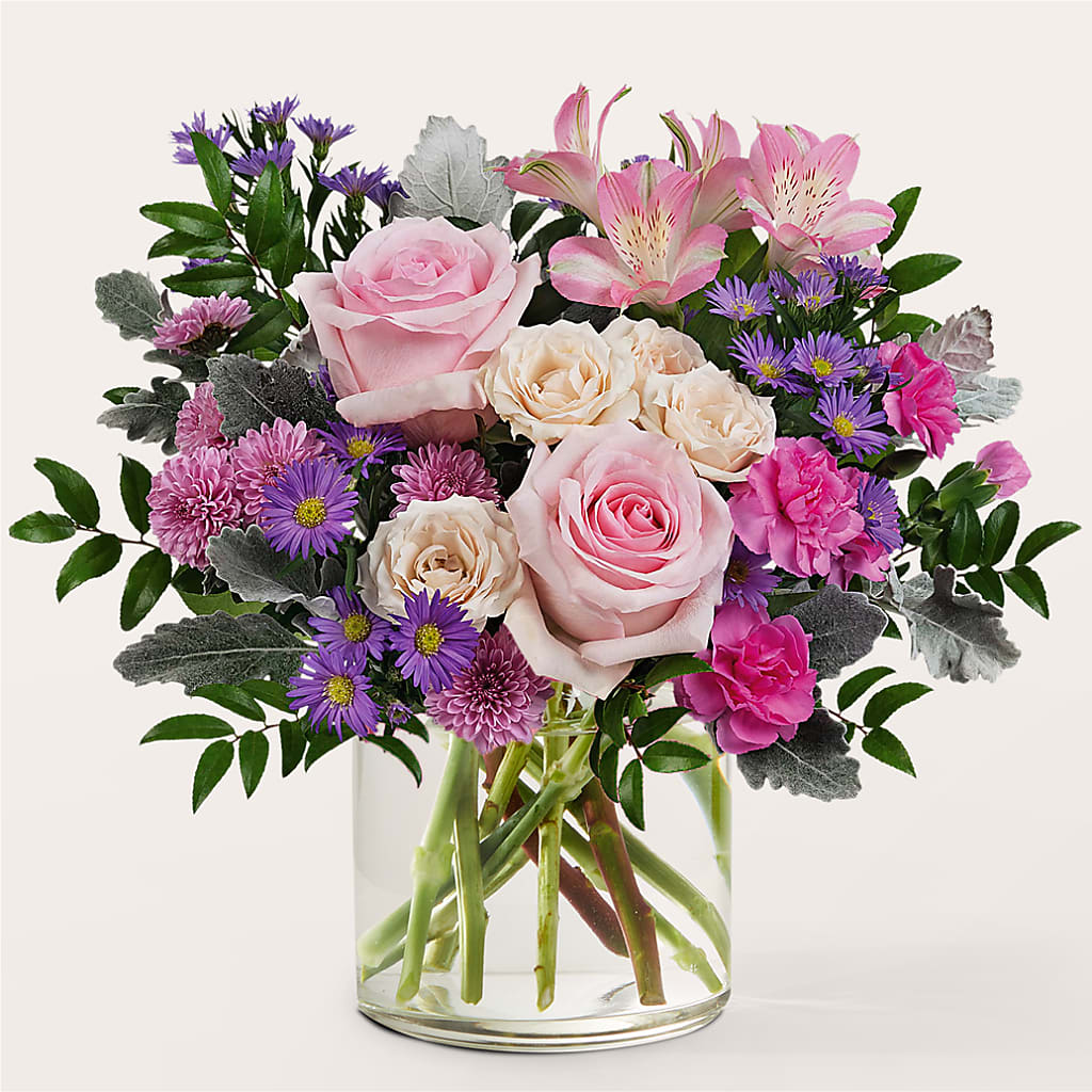 Light as a Feather Bouquet – Forsberg Flowers Of Marquette Llc, Marquette MI