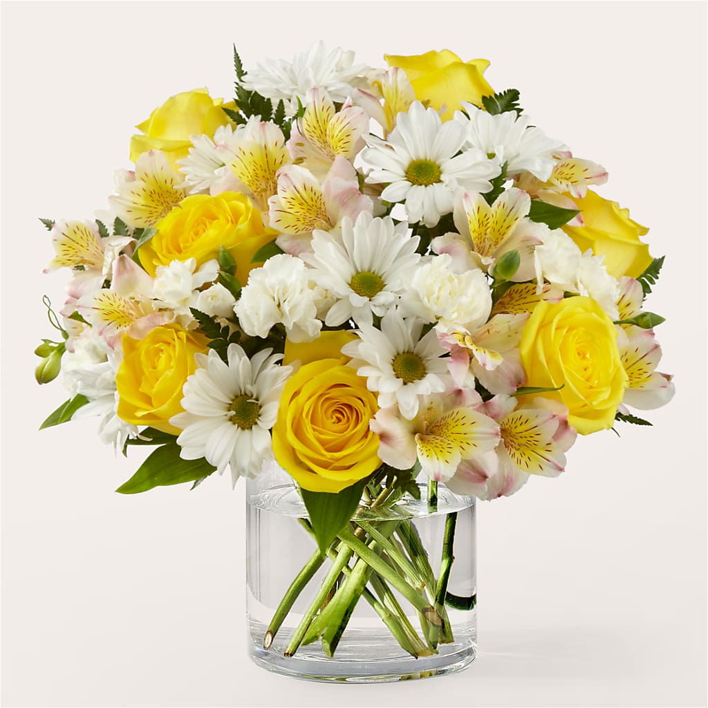 Gleeful Bouquet – Forsberg Flowers Of Marquette Llc, Marquette MI