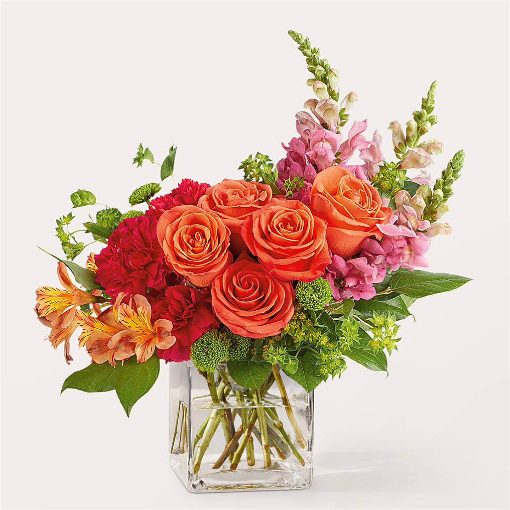 Cosmopolitan Bouquet – Forsberg Flowers Of Marquette Llc, Marquette MI