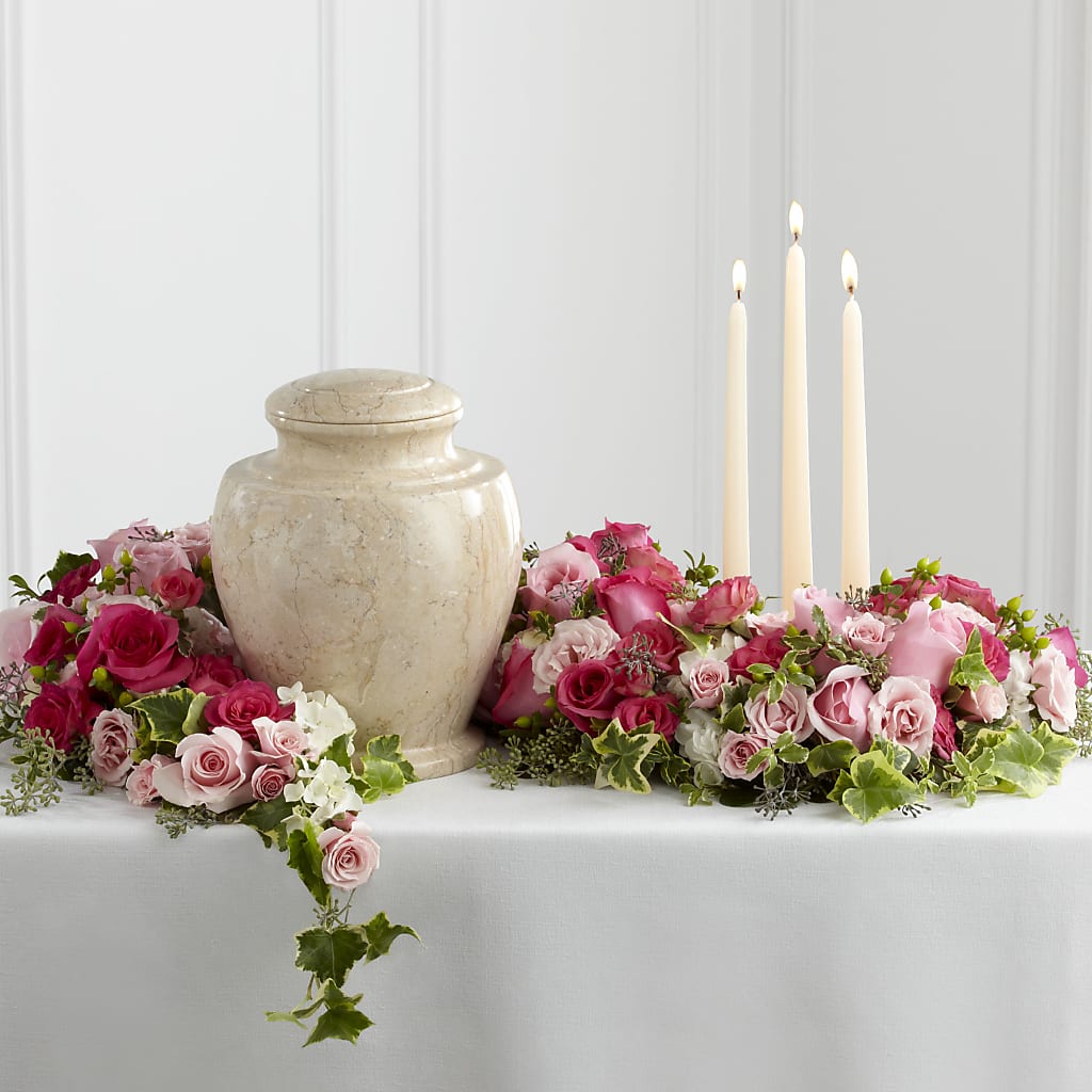 Remembrance Arrangement – Forsberg Flowers Of Marquette Llc, Marquette MI