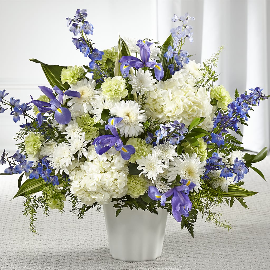 Soft Serenity Floor Basket – Forsberg Flowers Of Marquette Llc, Marquette MI