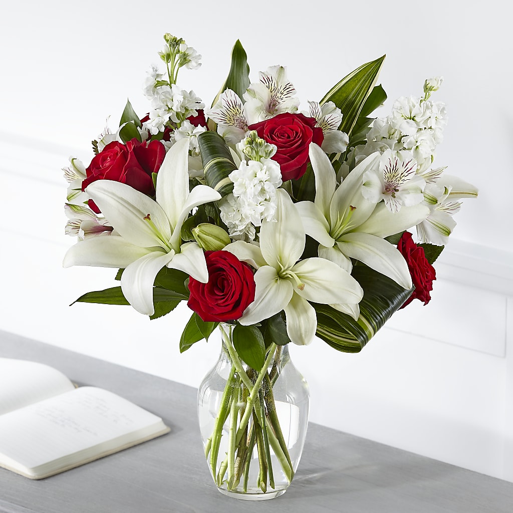 Loving Respect Bouquet – Forsberg Flowers Of Marquette Llc, Marquette MI