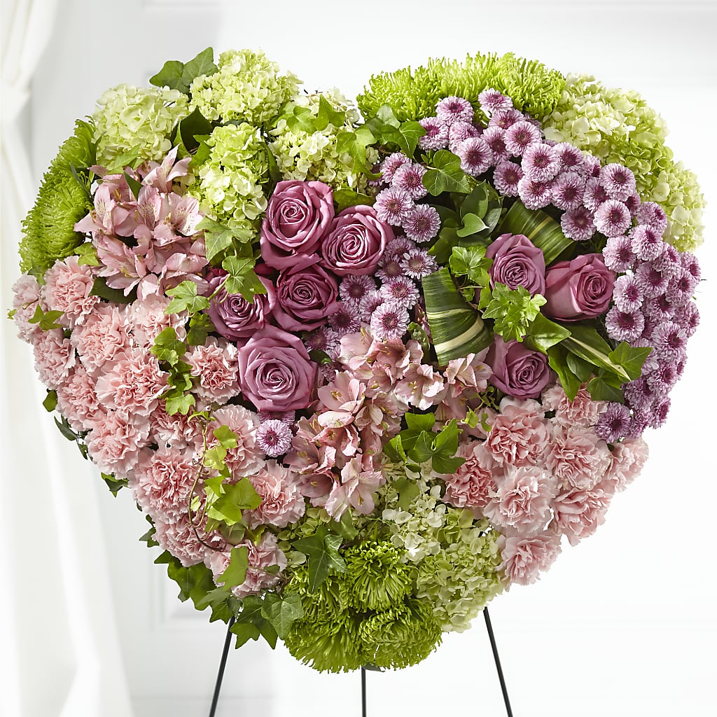Heartwarming Standing Heart – Forsberg Flowers Of Marquette Llc, Marquette MI