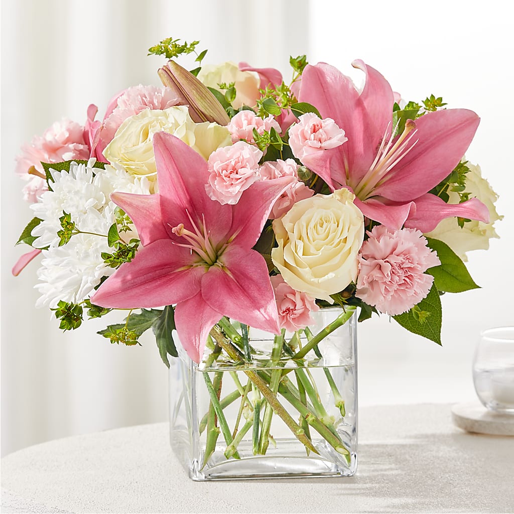 By Your Side Bouquet – Forsberg Flowers Of Marquette Llc, Marquette MI