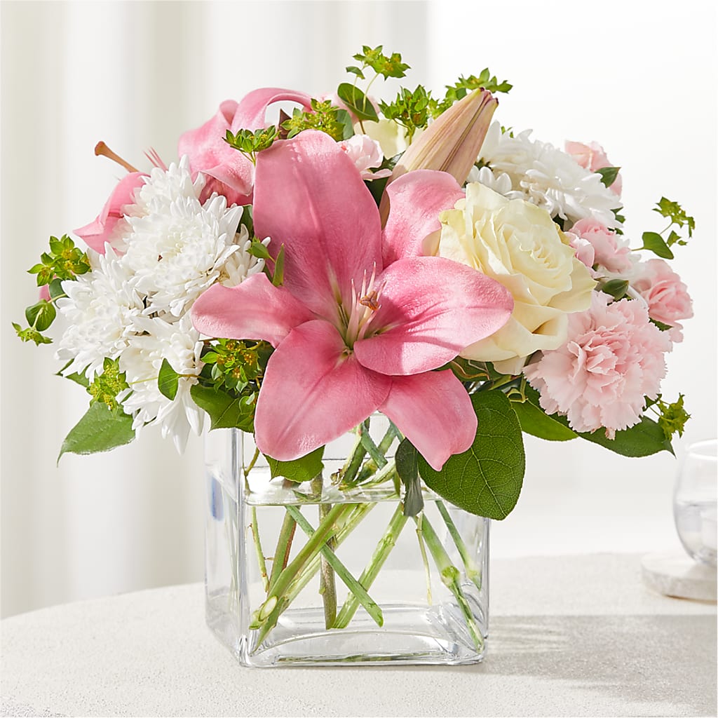 By Your Side Bouquet – Forsberg Flowers Of Marquette Llc, Marquette MI