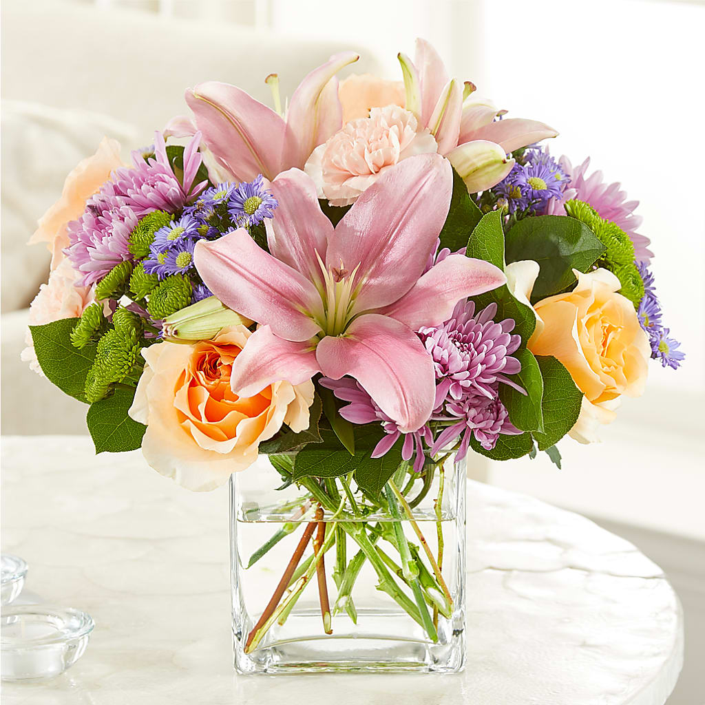 Delicate Details Bouquet – Forsberg Flowers Of Marquette Llc, Marquette MI