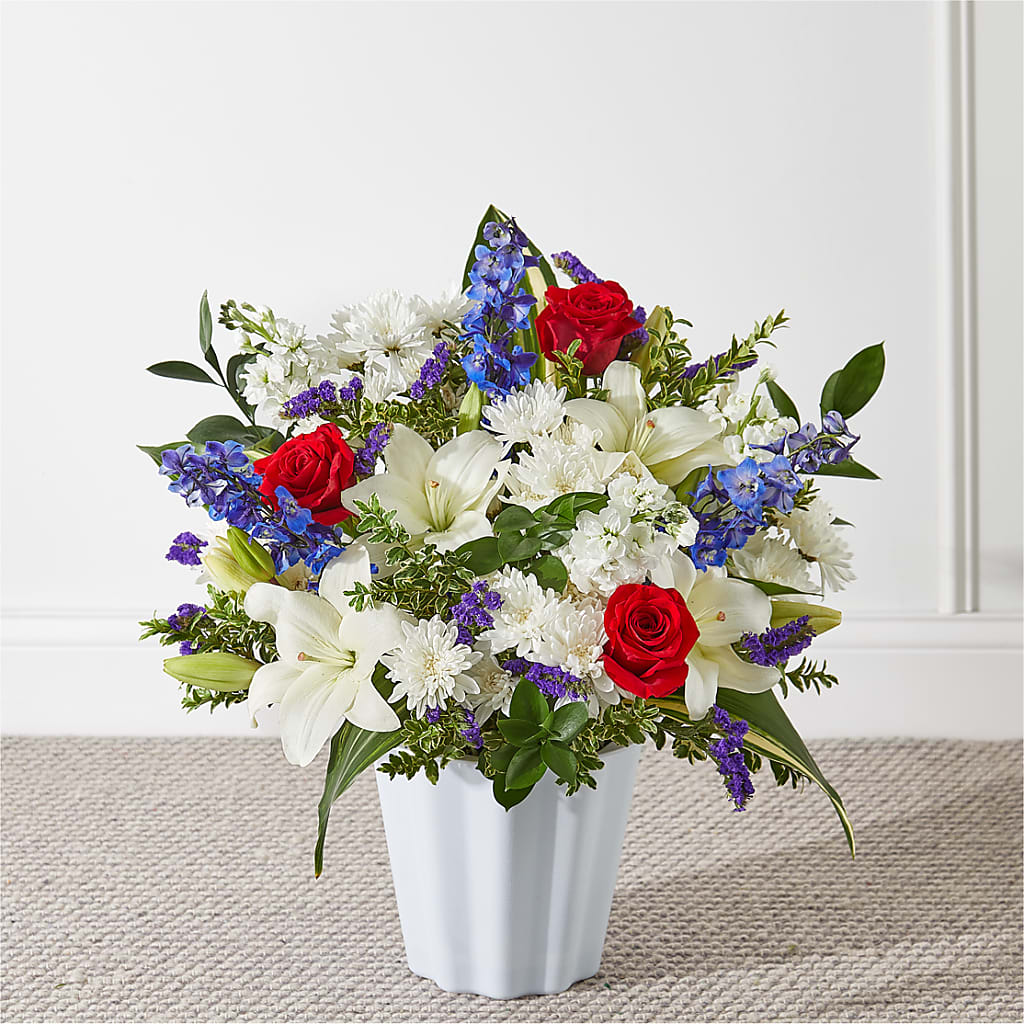 Consoled Floor Basket – Forsberg Flowers Of Marquette Llc, Marquette MI