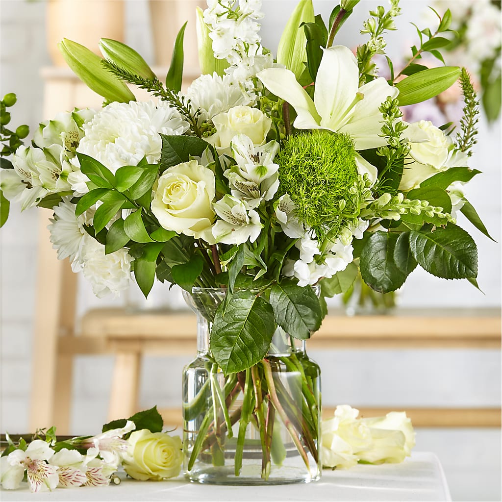 Classic Ivory – A Florist Original – Forsberg Flowers Of Marquette Llc, Marquette MI