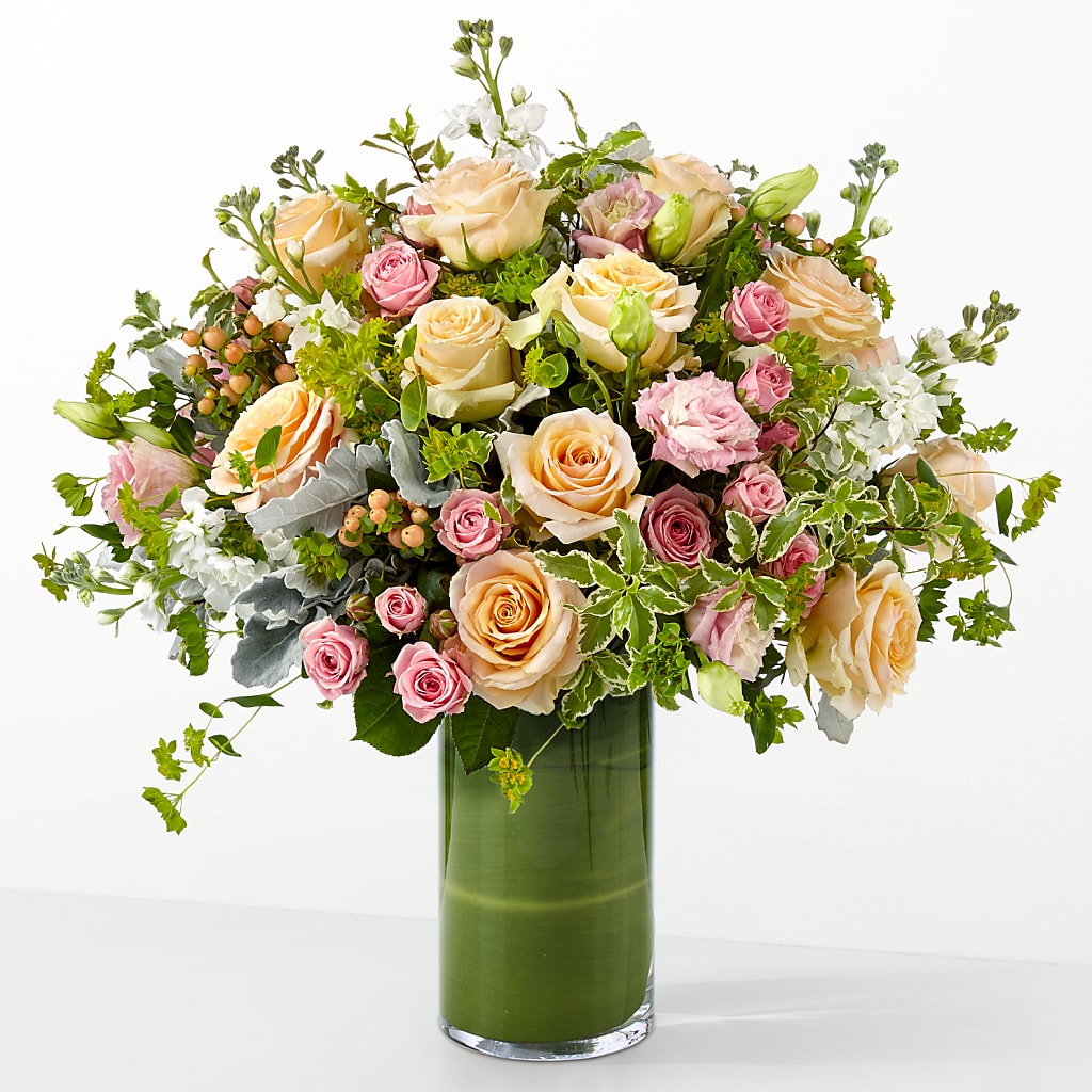 The Glamour Shot – Forsberg Flowers Of Marquette Llc, Marquette MI