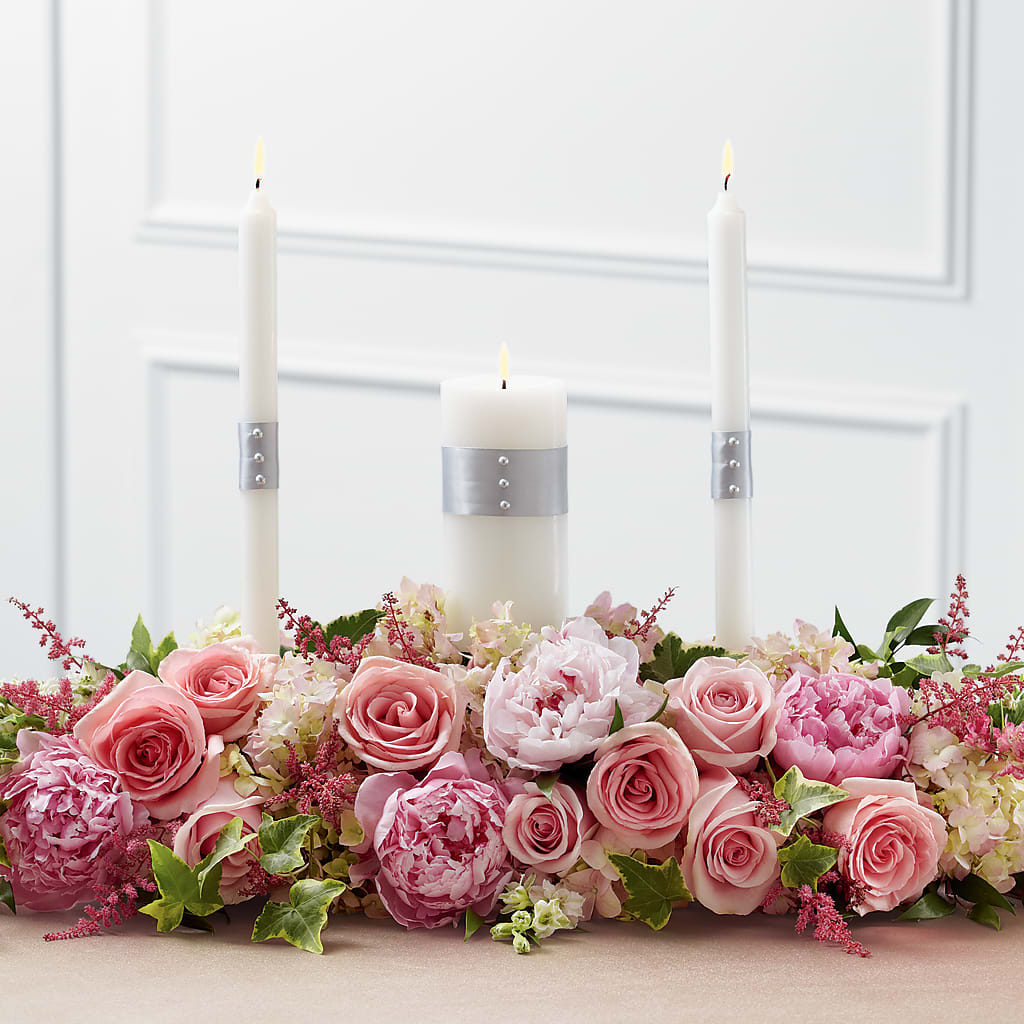 Worldwide Romance Unity Candle Arrangement – Forsberg Flowers Of Marquette Llc, Marquette MI