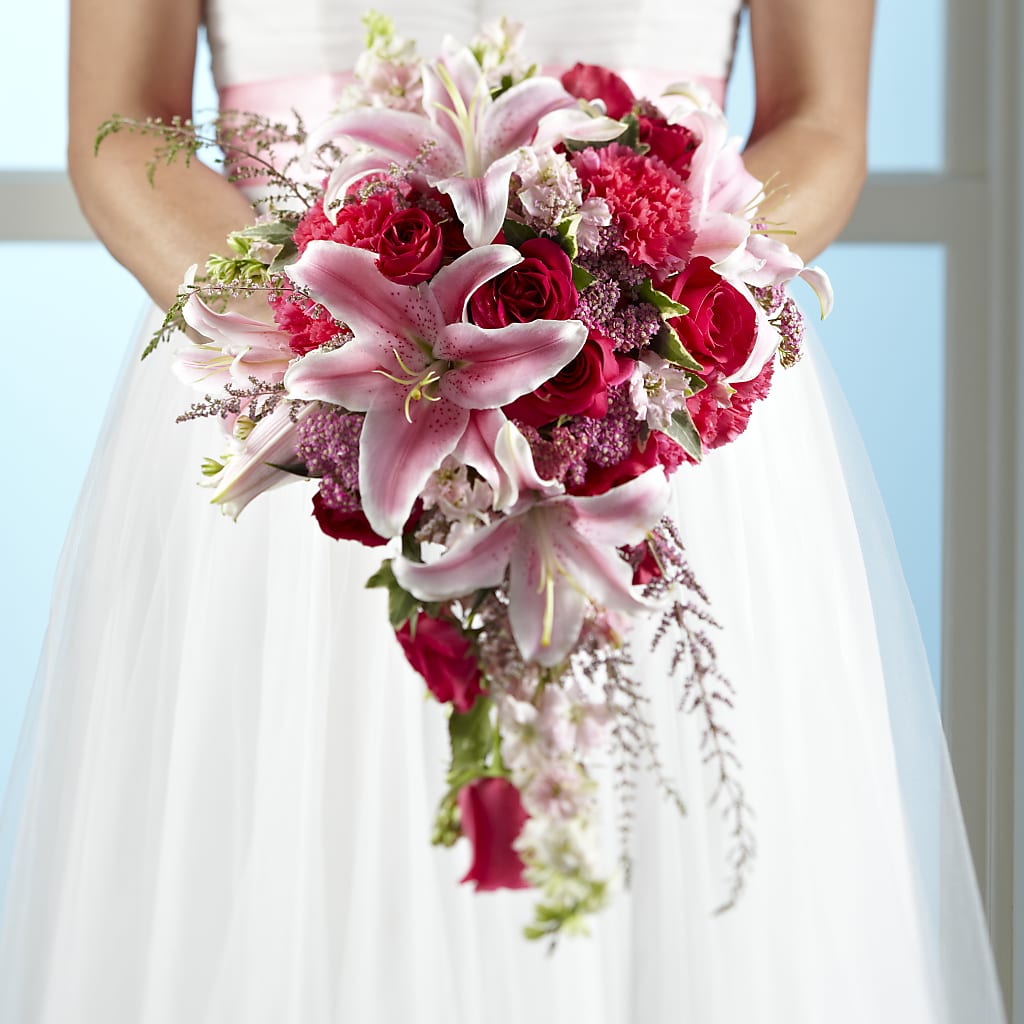 Lily & Rose Bouquet – Forsberg Flowers Of Marquette Llc, Marquette MI