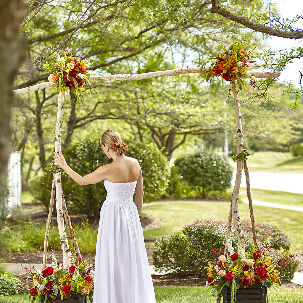 Arbor of Love Archway – Forsberg Flowers Of Marquette Llc, Marquette MI
