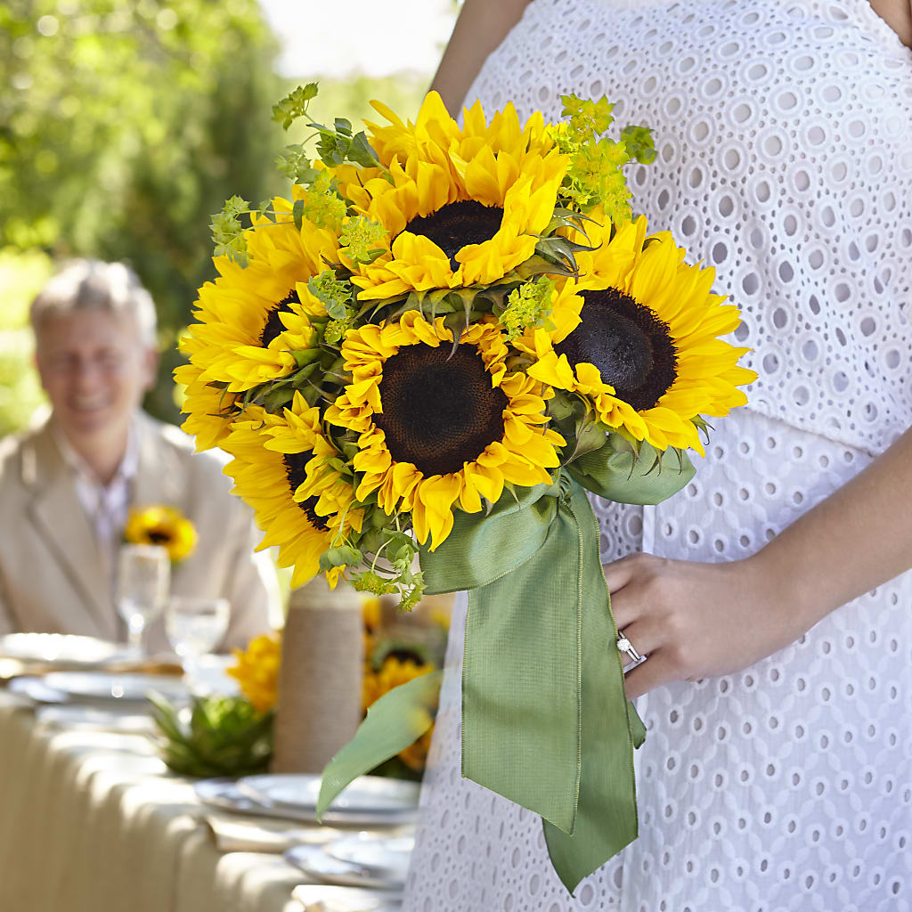 Free Spirit Bouquet – Forsberg Flowers Of Marquette Llc, Marquette MI