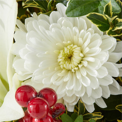 Festive Moments Tree –  Forsberg Flowers Of Marquette Llc, Marquette MI