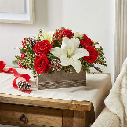Snowy Wonderland Bouquet –  Forsberg Flowers Of Marquette Llc, Marquette MI