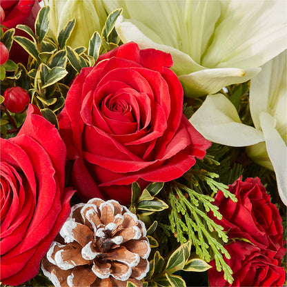 Snowy Wonderland Bouquet –  Forsberg Flowers Of Marquette Llc, Marquette MI