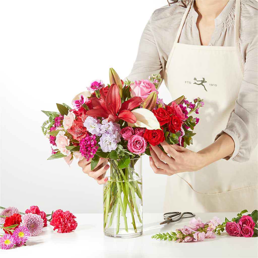 Swooning Over You - A Luxury Florist Original –  Forsberg Flowers Of Marquette Llc, Marquette MI