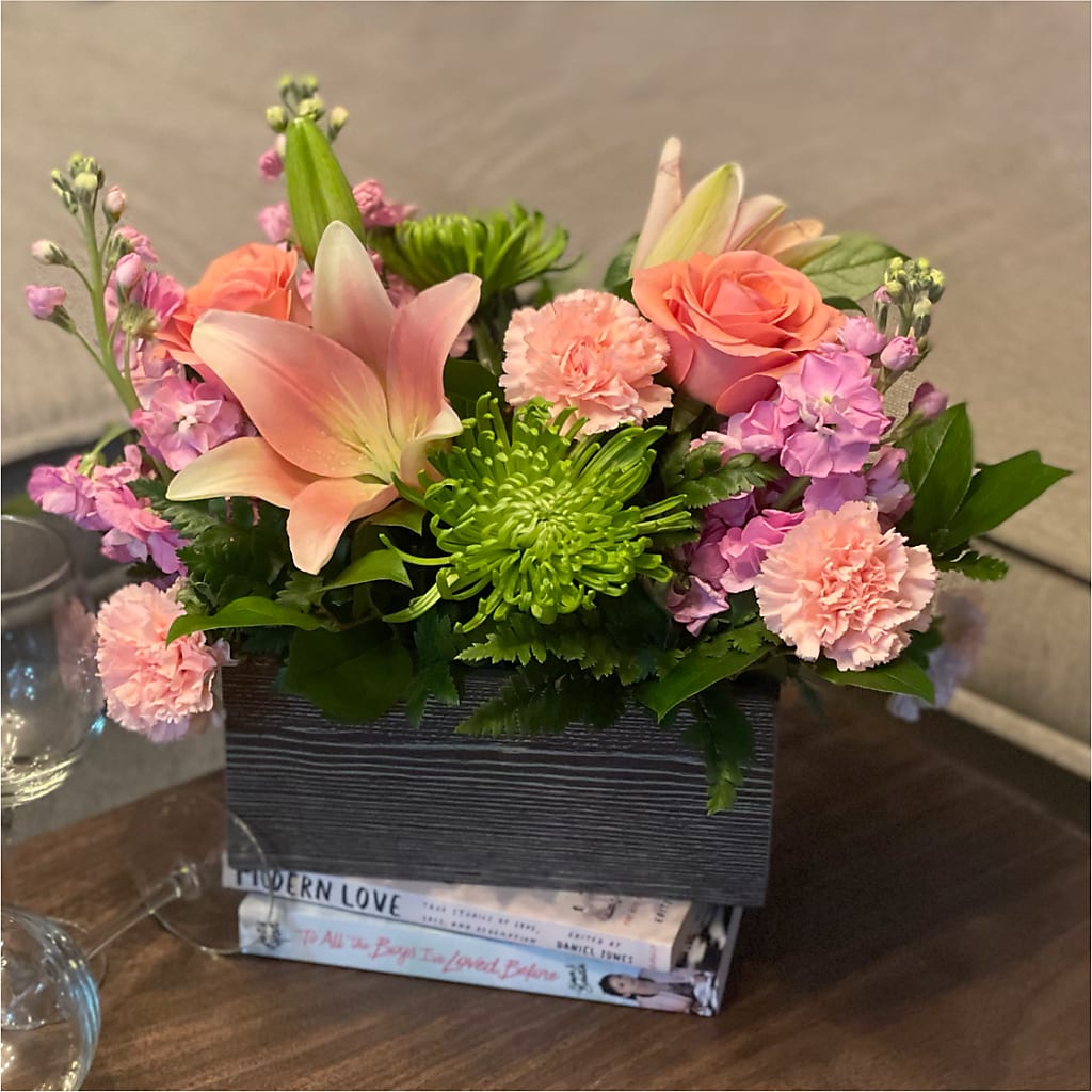 Beautiful Spirit Basket –  Forsberg Flowers Of Marquette Llc, Marquette MI