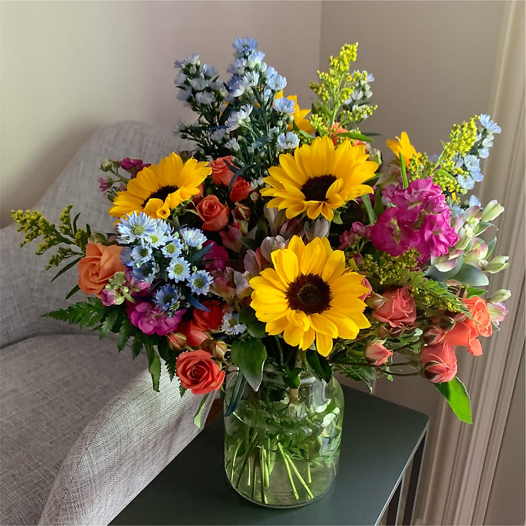 Rays of Life Bouquet –  Forsberg Flowers Of Marquette Llc, Marquette MI