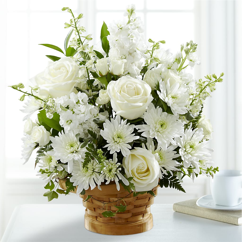 Heartfelt Condolences Arrangement –  Forsberg Flowers Of Marquette Llc, Marquette MI