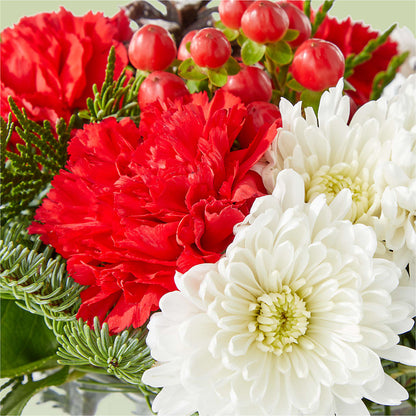 Snow Angel Bouquet –  Forsberg Flowers Of Marquette Llc, Marquette MI
