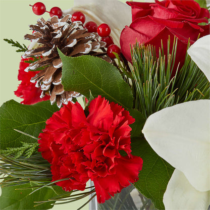 Glistening Icicles Bouquet –  Forsberg Flowers Of Marquette Llc, Marquette MI