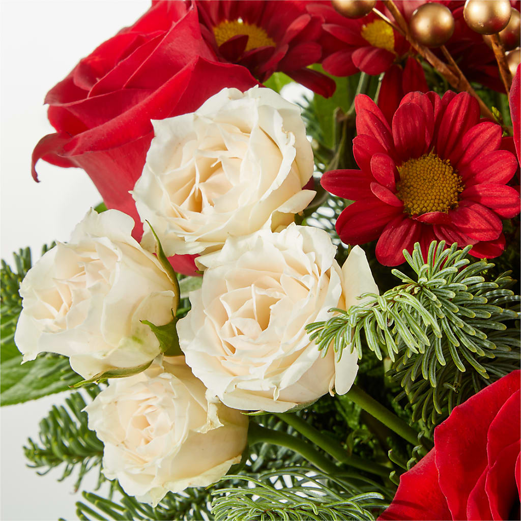 Believe Bouquet –  Forsberg Flowers Of Marquette Llc, Marquette MI