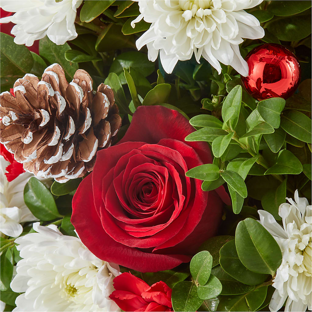 Let It Snow Tree –  Forsberg Flowers Of Marquette Llc, Marquette MI