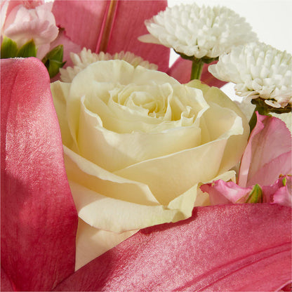 Piece of Cake Bouquet –  Forsberg Flowers Of Marquette Llc, Marquette MI