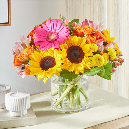 Beach Day Bouquet –  Forsberg Flowers Of Marquette Llc, Marquette MI