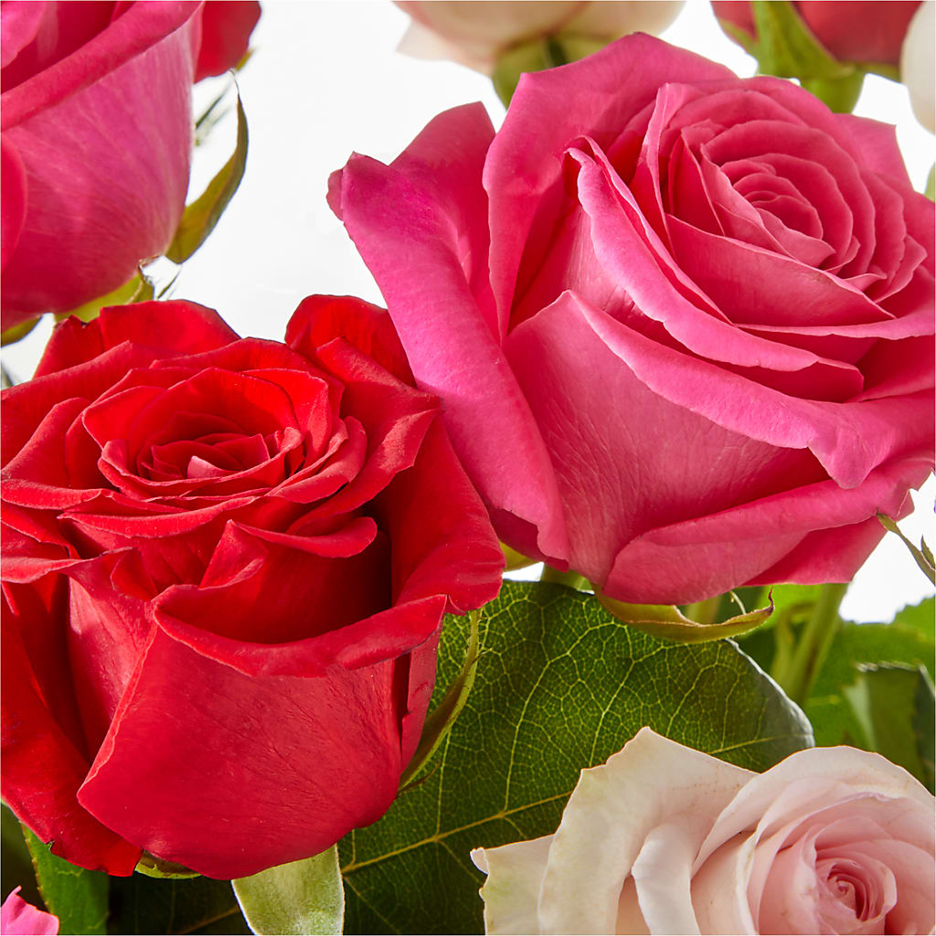 Charming Rose Bouquet –  Forsberg Flowers Of Marquette Llc, Marquette MI