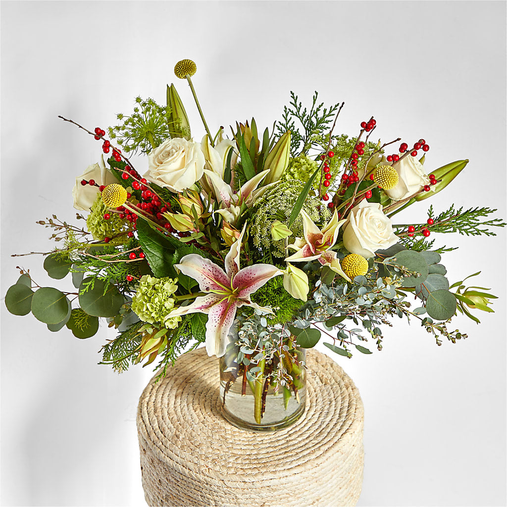 Berry & Bright Bouquet –  Forsberg Flowers Of Marquette Llc, Marquette MI