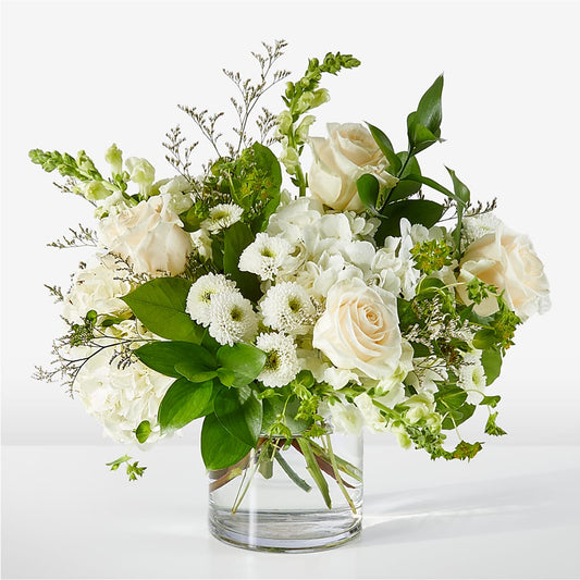 Hint of Vanilla Bouquet –  Forsberg Flowers Of Marquette Llc, Marquette MI