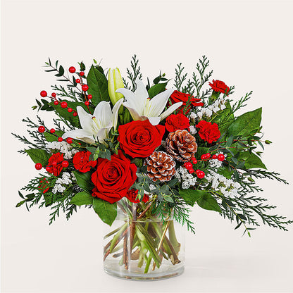 Best in Snow Bouquet –  Forsberg Flowers Of Marquette Llc, Marquette MI