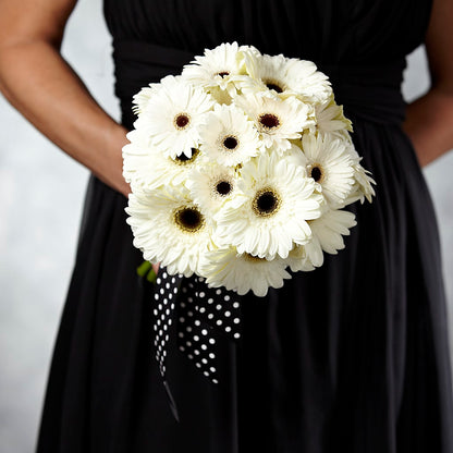 Daisy Delight Bouquet –  Forsberg Flowers Of Marquette Llc, Marquette MI