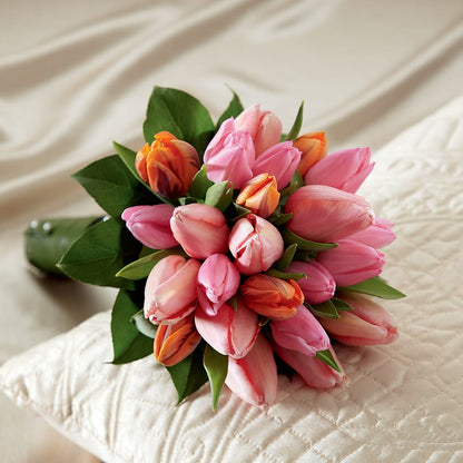Embraceable Bouquet –  Forsberg Flowers Of Marquette Llc, Marquette MI